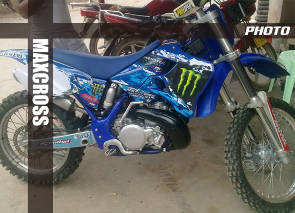 YAMAHA YZ125 YZ250 1996-2001 MONSTER STYLE